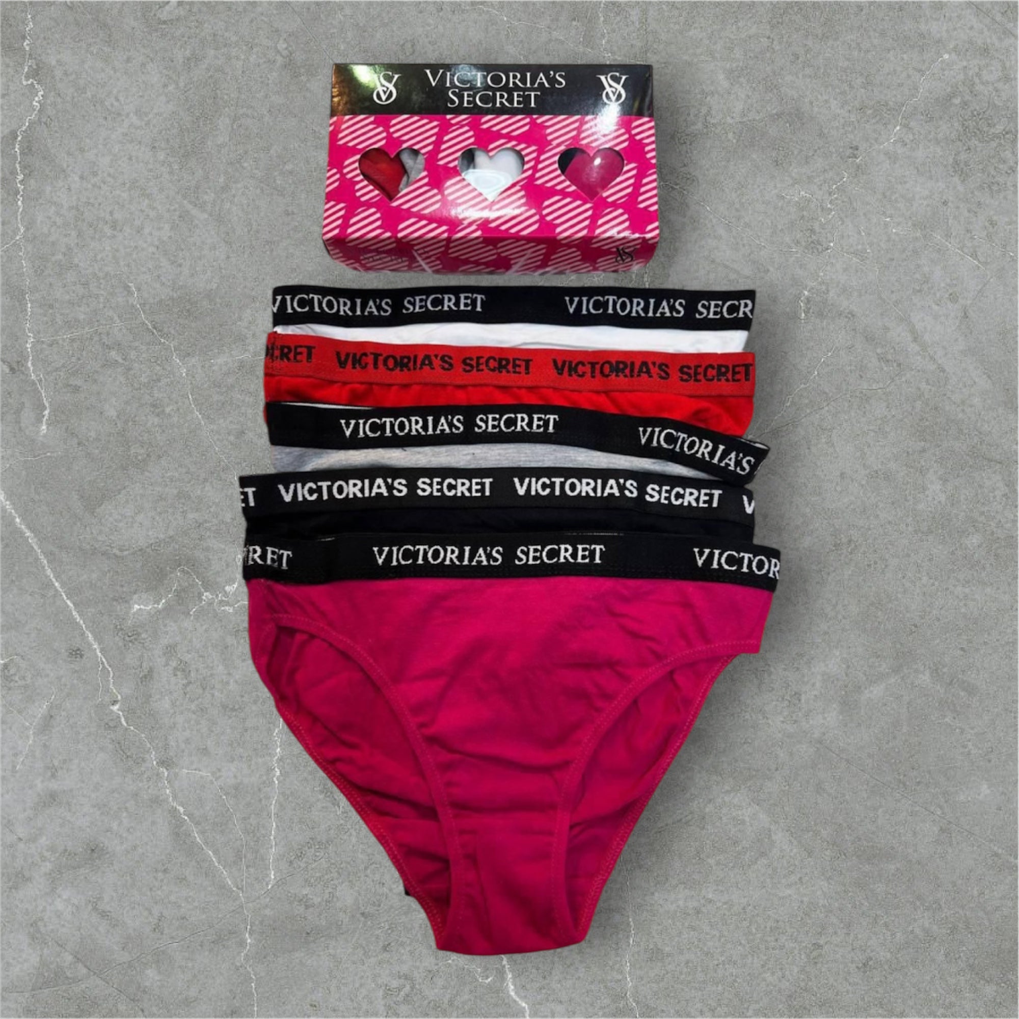 Victoria’s Secret Woman’s Underwear Pack 5