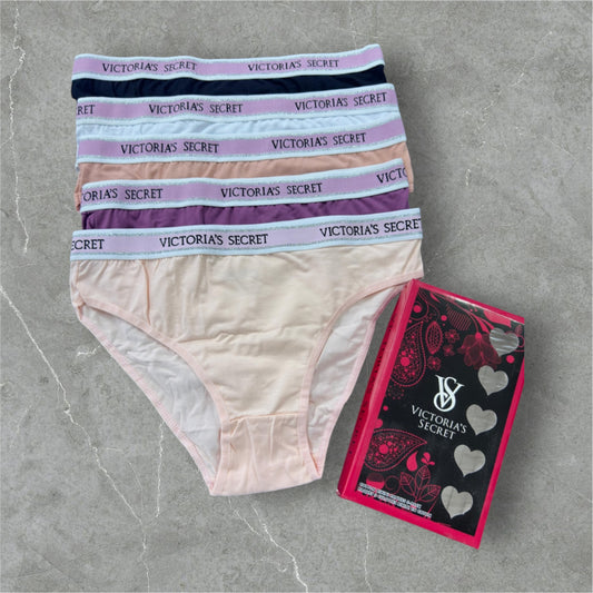 Victoria’s Secret Woman’s Underwear Pack 5