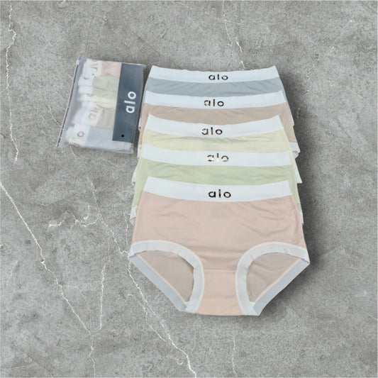 Alo Woman’s Underwear Pack 5